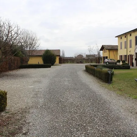 Temenos Oda ve Kahvaltı Parma