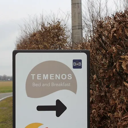 Temenos Bed & Breakfast *