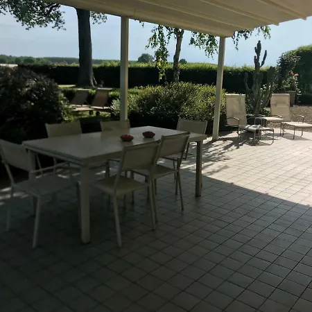 Temenos Oda ve Kahvaltı