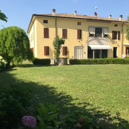 Oda ve Kahvaltı Temenos *