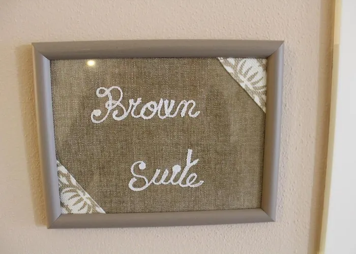 Oda ve Kahvaltı Temenos Parma